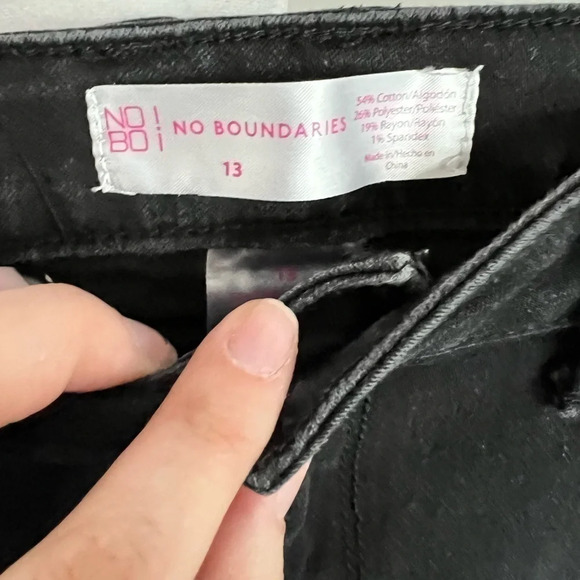 No‎ boundaries straight leg black jeans - Picture 2 of 4